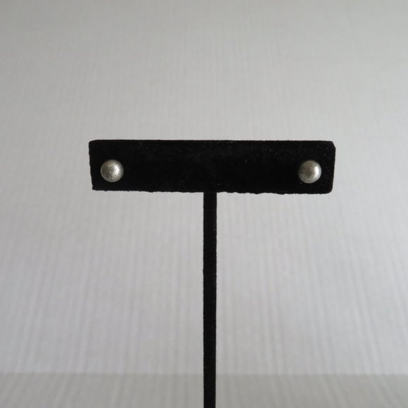 Vintage Sterling Silver Textured Stud Earrings, EUC - Picture 3 of 6